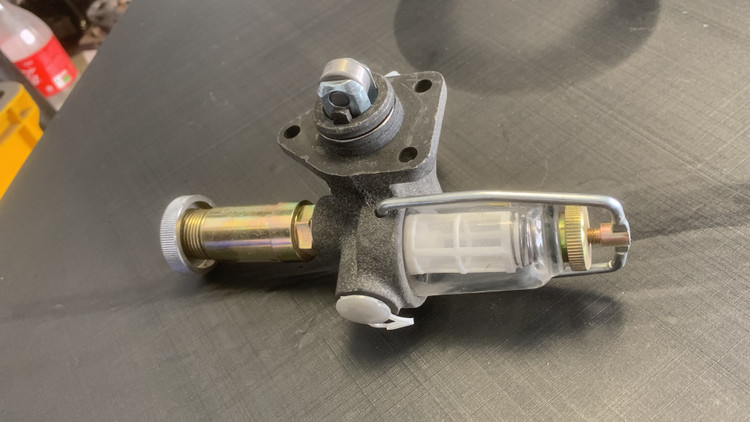 پمپ گازوییل اتوبوس شهاب